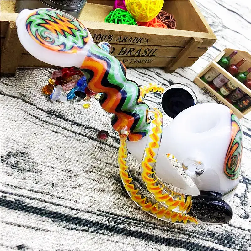 7" Handcrafted Thick Horn Wig Wag Glass Pipe