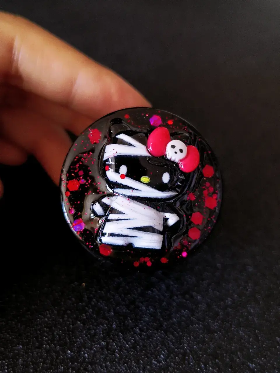 Hello Kitty Bandage Goth Black 4-Layer Metal Grinder