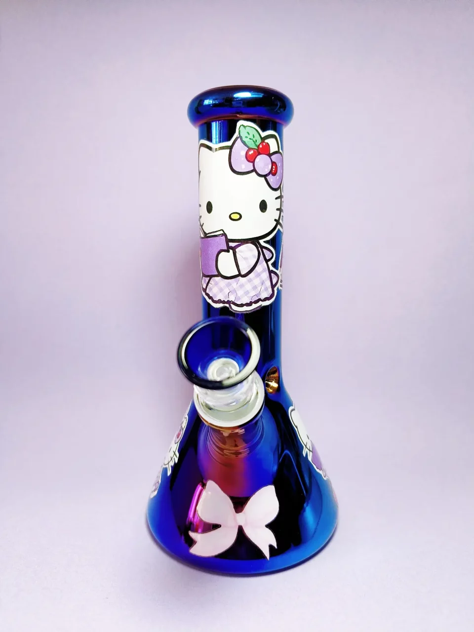 8" Hello Kitty Cobalt Blue Iridescent Bong