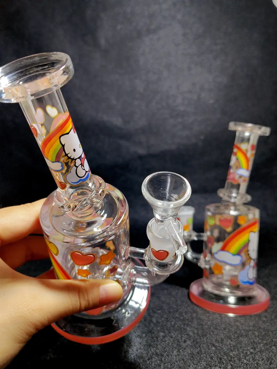 Hello Kitty Sanrio Rainbow Heart Mini Bong | Cloudy Love