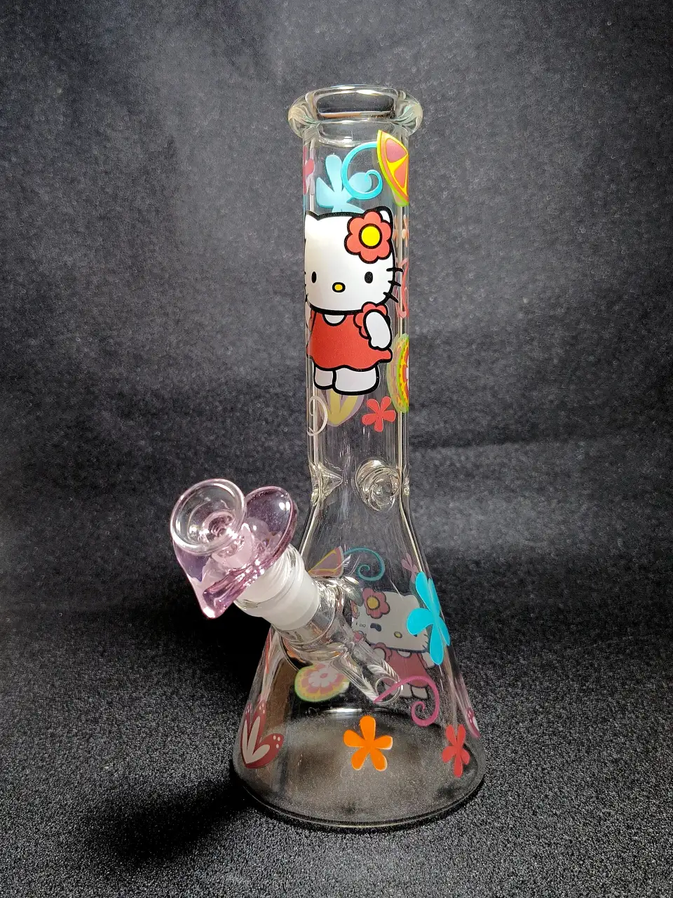 Hello Kitty Sanrio Retro Sweet Pop Art Flower Heart Beaker Glass Bong