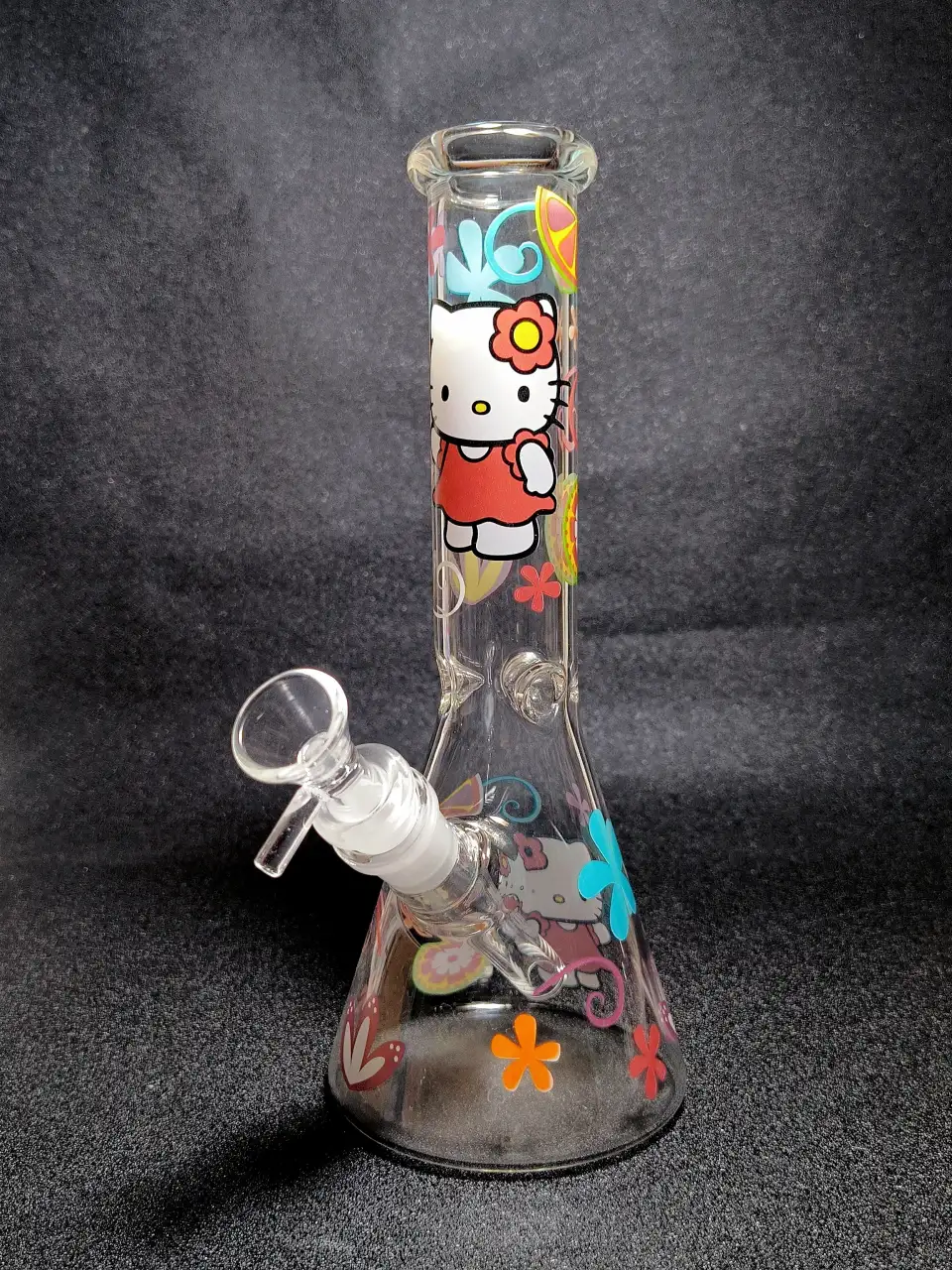 Hello Kitty Sanrio Retro Sweet Pop Art Flower Heart Beaker Glass Bong
