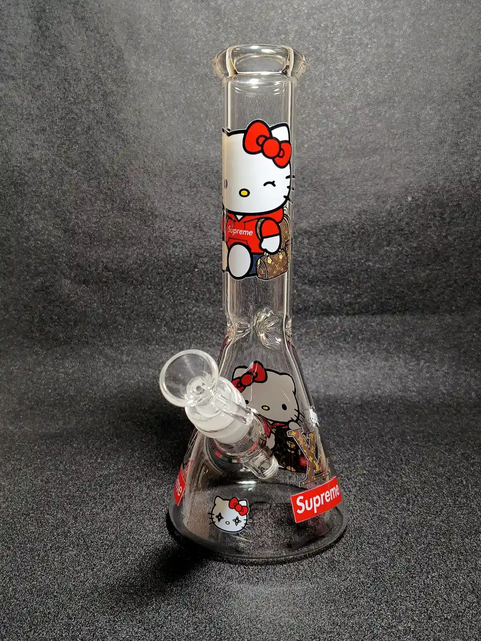 Hello Kitty × Supreme × LV Red Streetwear Beaker Glass Bong