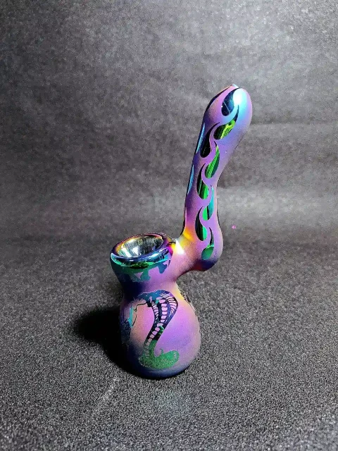 5.7″ Iridescent Cobra Flame Hammer Glass Bubbler 5.7" Iridescent Cobra Flame Hammer Glass Bubbler