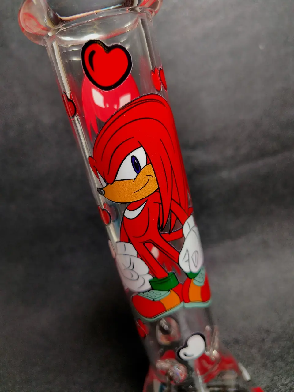 Knuckles Sonic the Hedgehog Beaker Glass Bong