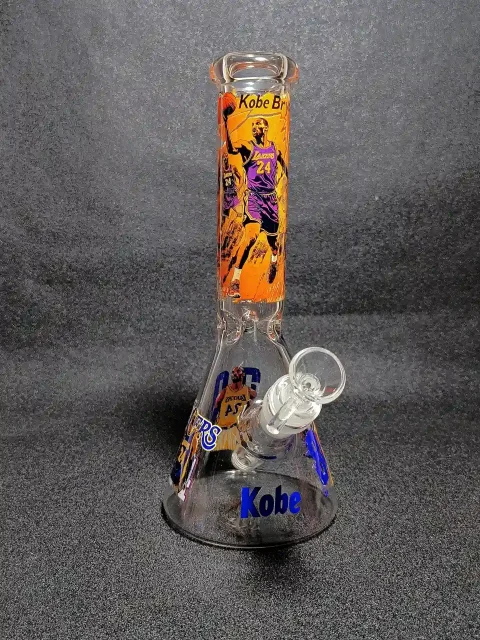Kobe Bryant Purple Jersey Dunk Photo Lakers Beaker Glass Bong