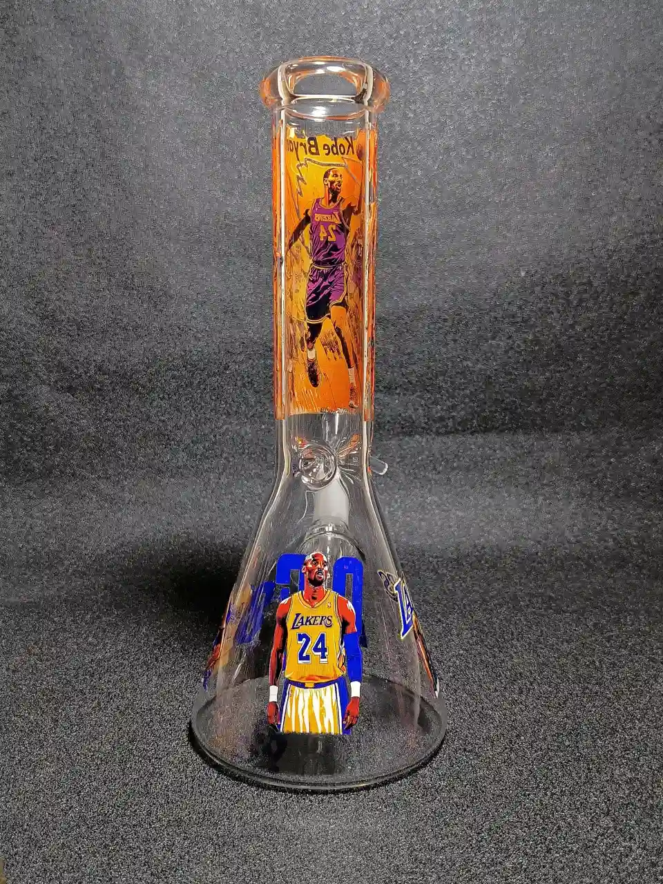 Kobe Bryant Purple Jersey Dunk Photo Lakers Beaker Glass Bong