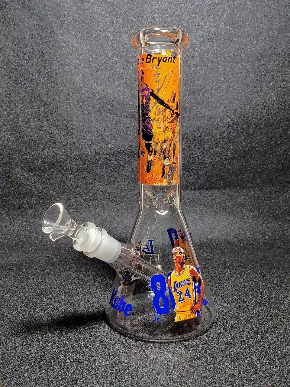Kobe Bryant Purple Jersey Dunk Photo Lakers Beaker Glass Bong