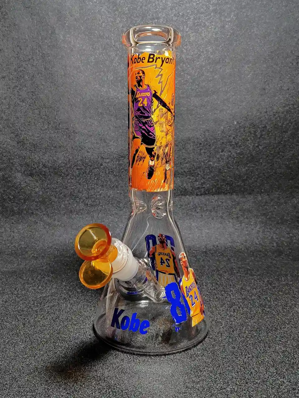 Kobe Bryant Purple Jersey Dunk Photo Lakers Beaker Glass Bong