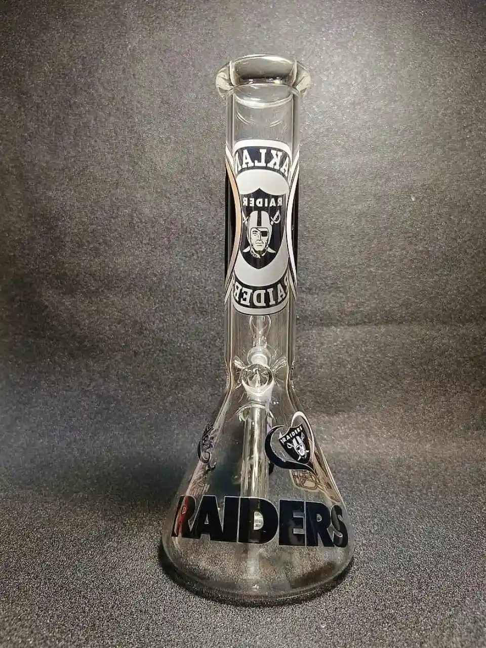 10" Las Vegas Raiders NFL Beaker Glass Bong