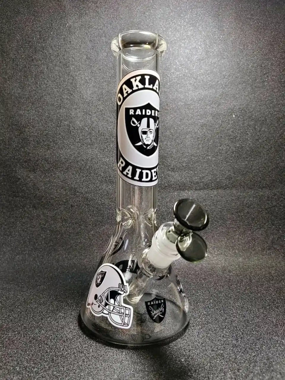 10" Las Vegas Raiders NFL Beaker Glass Bong