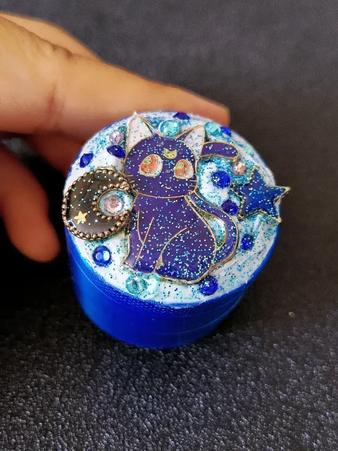 Magical Moon Cat Royal Blue 4-Layer Metal Grinder