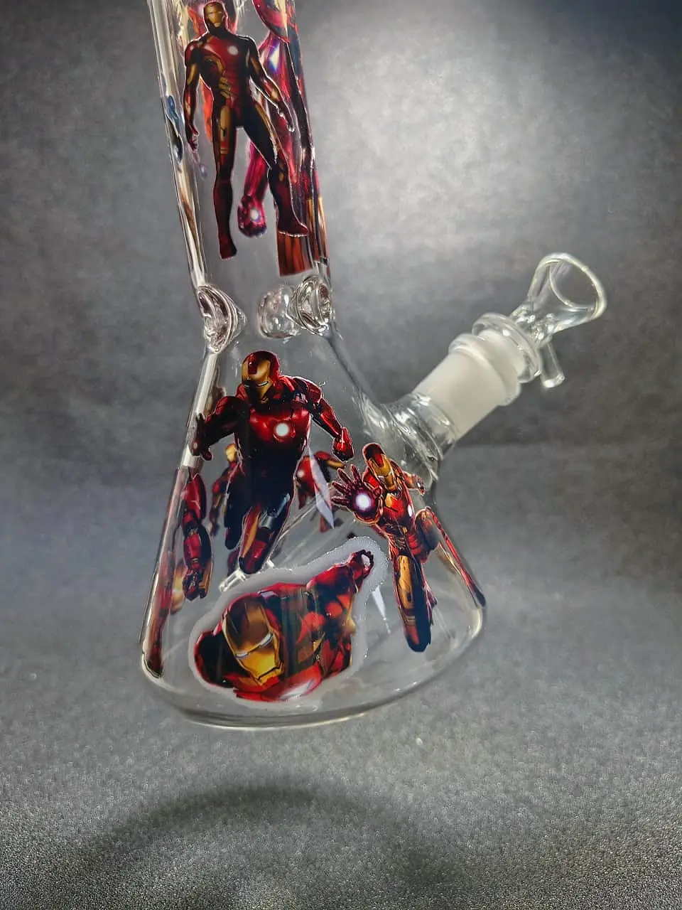 10" Marvel Avengers Iron Man Beaker Glass Bong