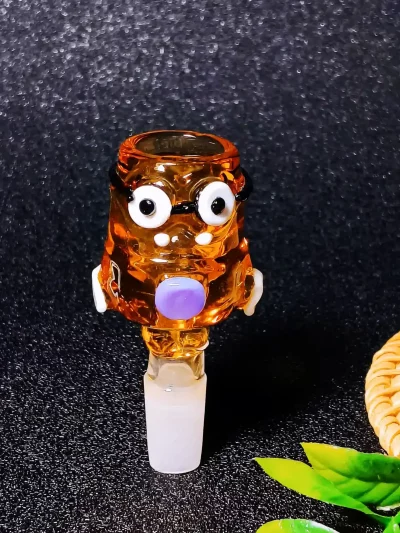 14mm Minion-Inspired Glass Bong Bowl – Deep & Big Slide