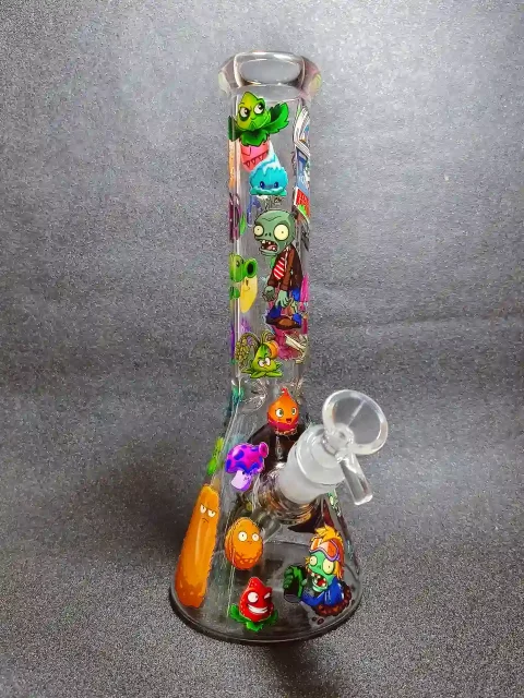 Plants vs. Zombies Peashooter & Zombie Beaker Glass Bong