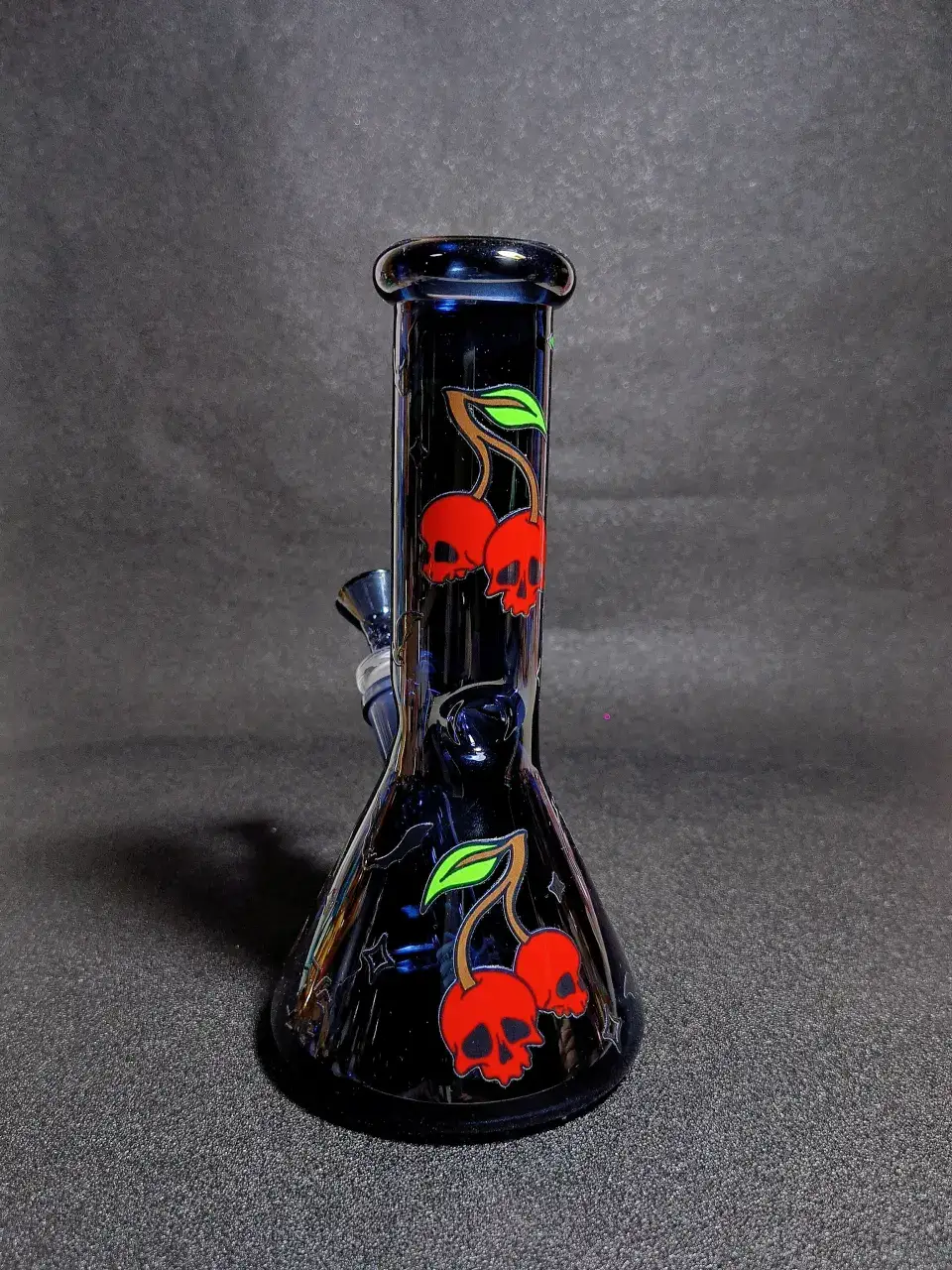 Poison Apple & Skull Cherry Dark Fairy Tale Beaker Glass Bong