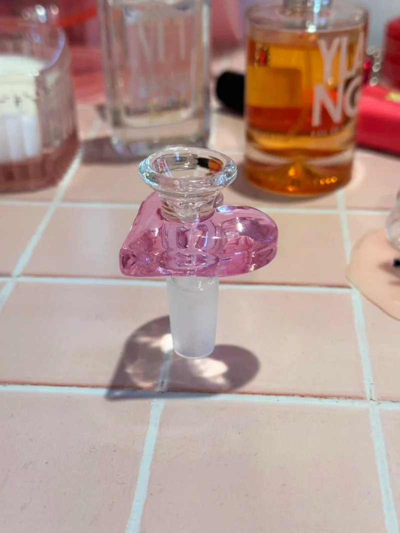 Pretty Pink Heart Glass Bong Bowl Slide