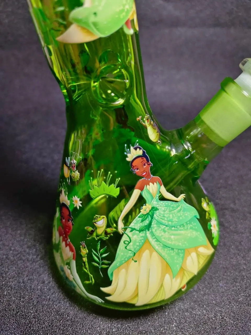 Princess Tiana Lily Pad & Frog Green Beaker Glass Bong