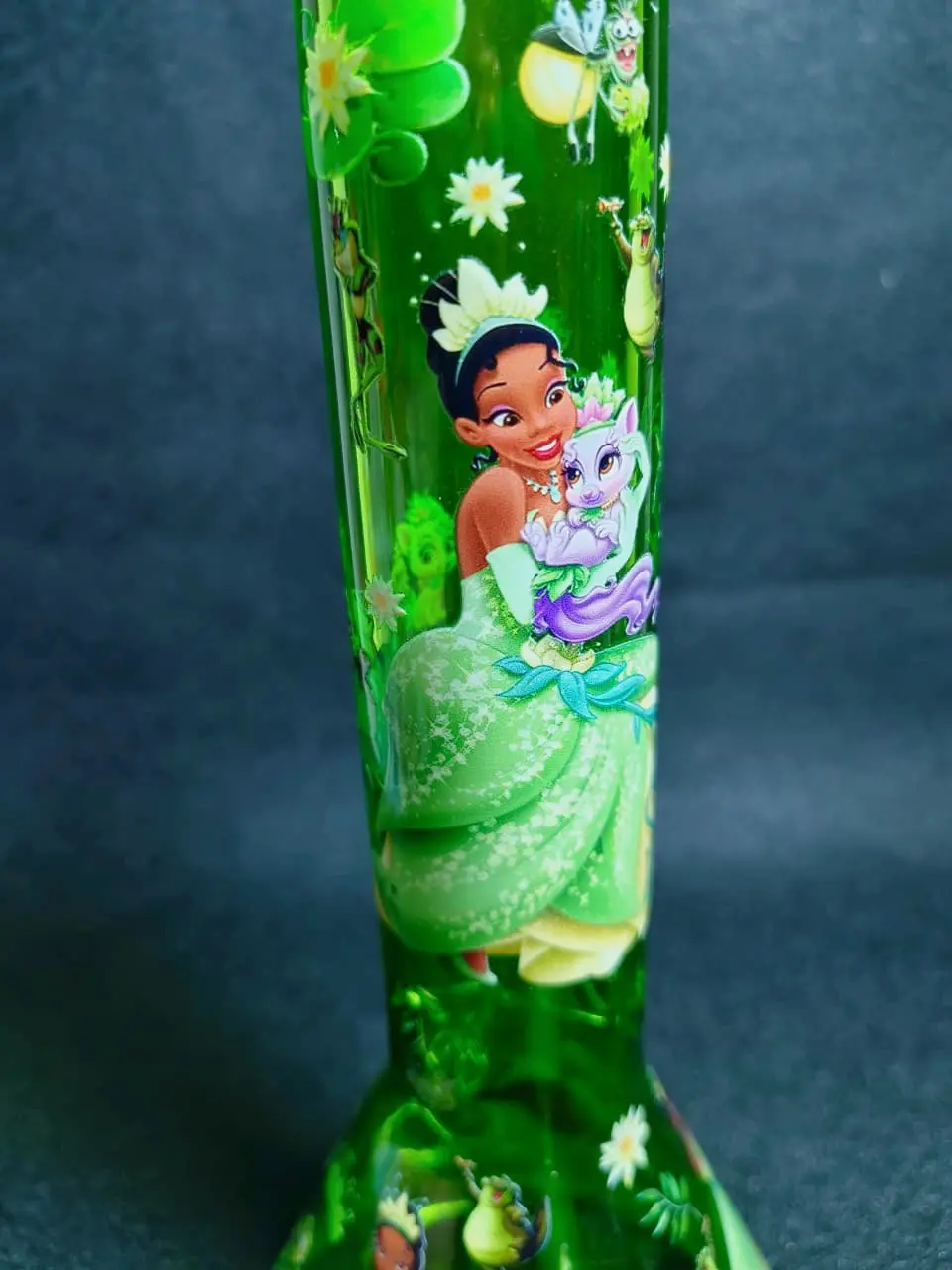 Princess Tiana Lily Pad & Frog Green Beaker Glass Bong