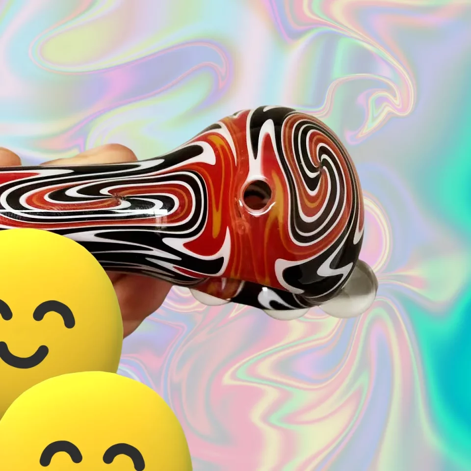4.7" Psychedelic Wig Wag Spoon Pipe with Triple Marbles