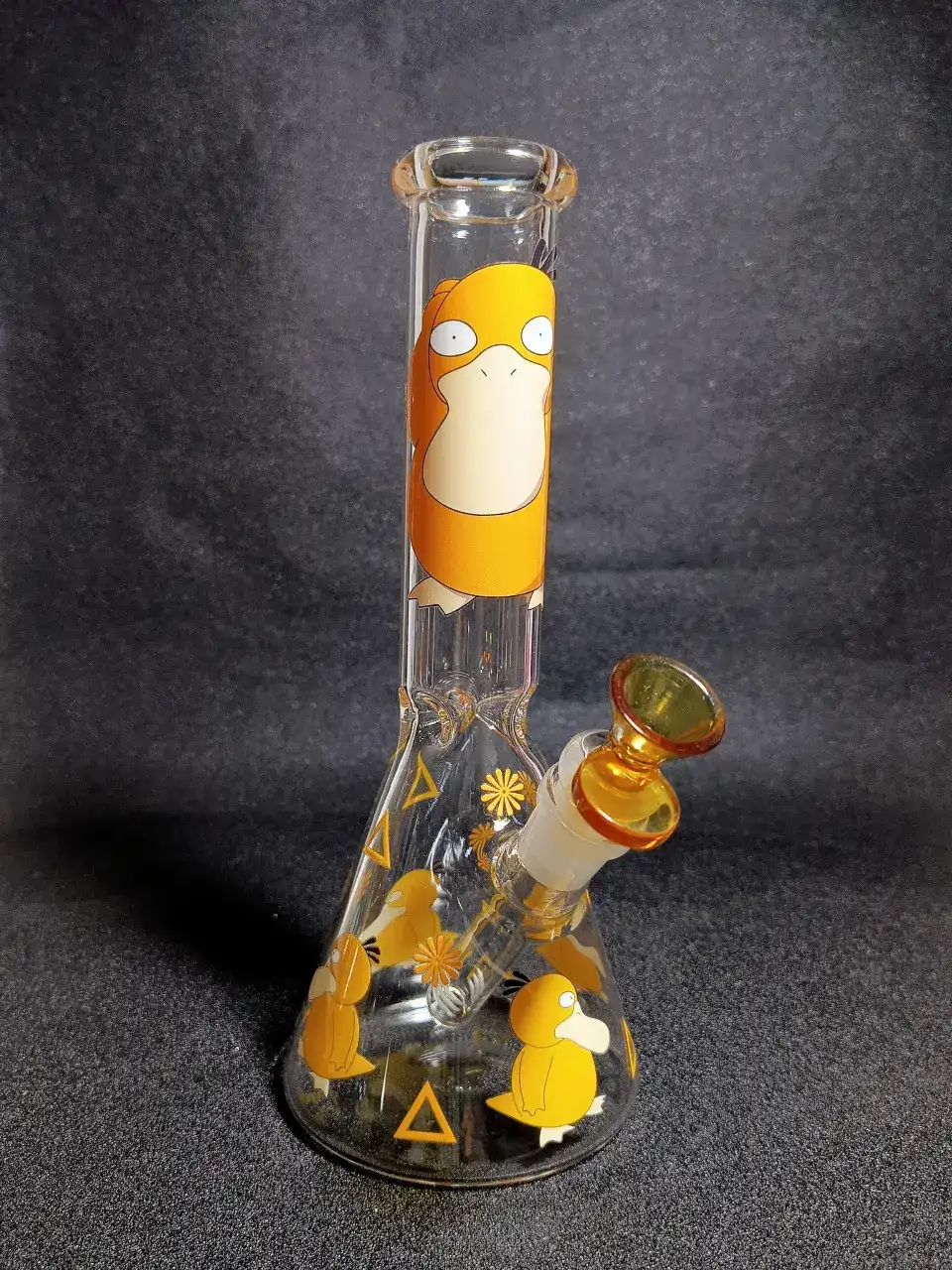 Psyduck Pokémon Yellow Classic Cartoon Beaker Glass Bong