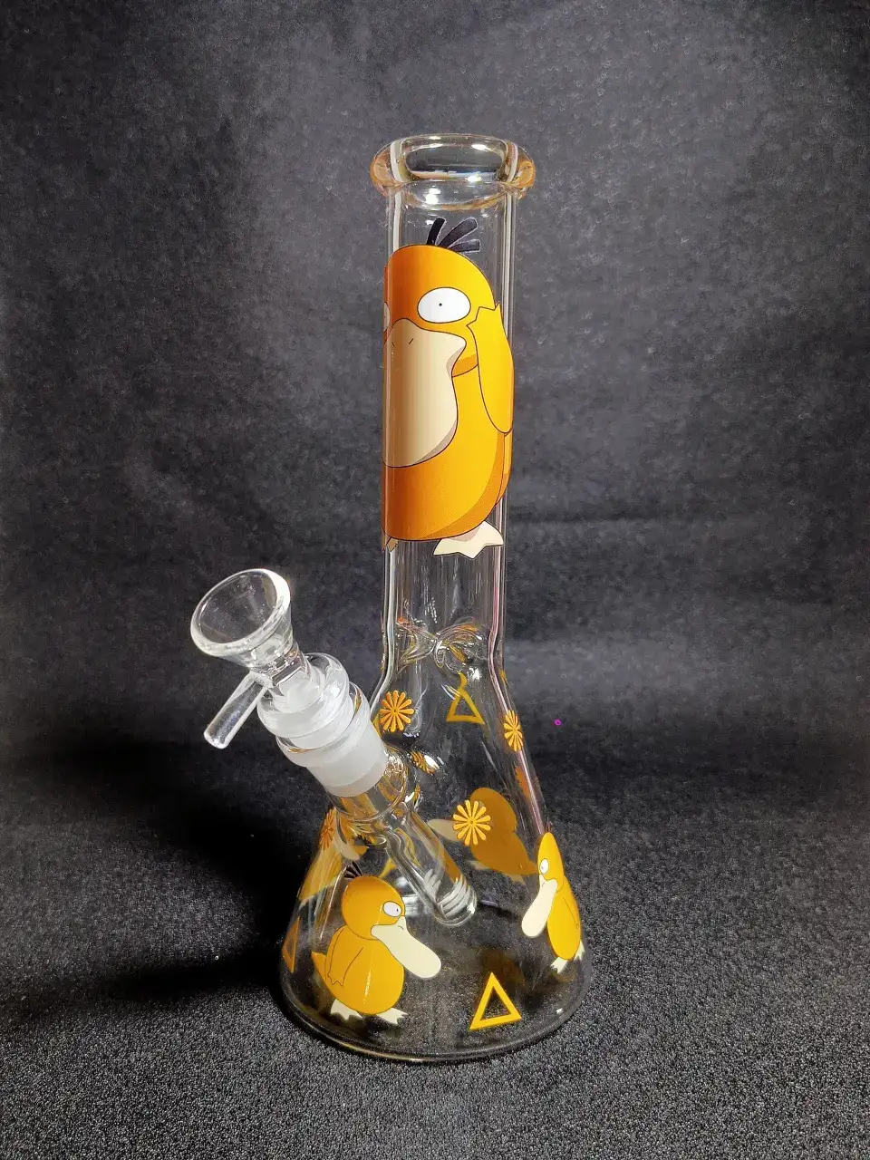 Psyduck Pokémon Yellow Classic Cartoon Beaker Glass Bong