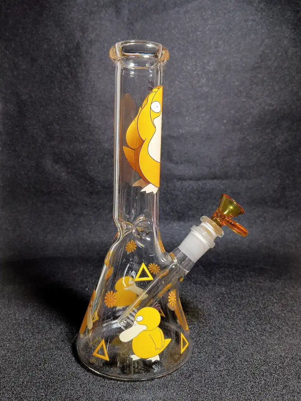 Psyduck Pokémon Yellow Classic Cartoon Beaker Glass Bong
