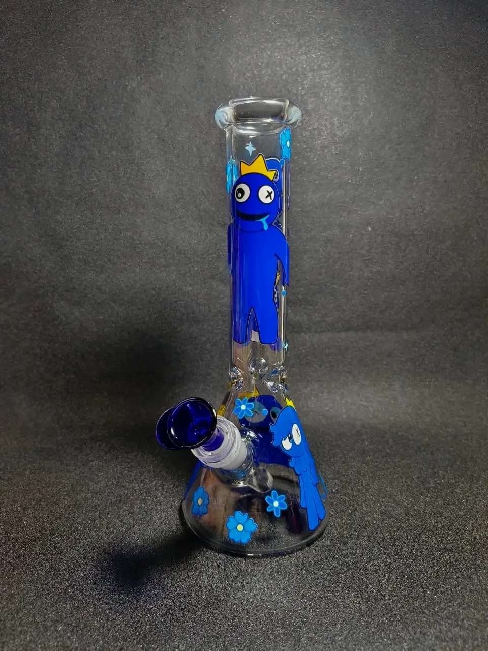 Rainbow Friends Blue Crown & Flower Beaker Glass Bong