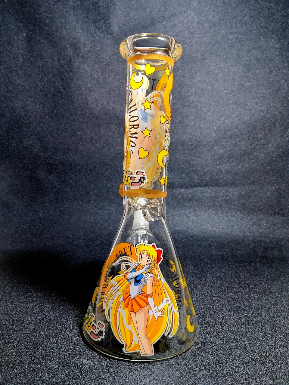 10" Sailor Moon Usagi Tsukino Magical Girl Beaker Glass Bong