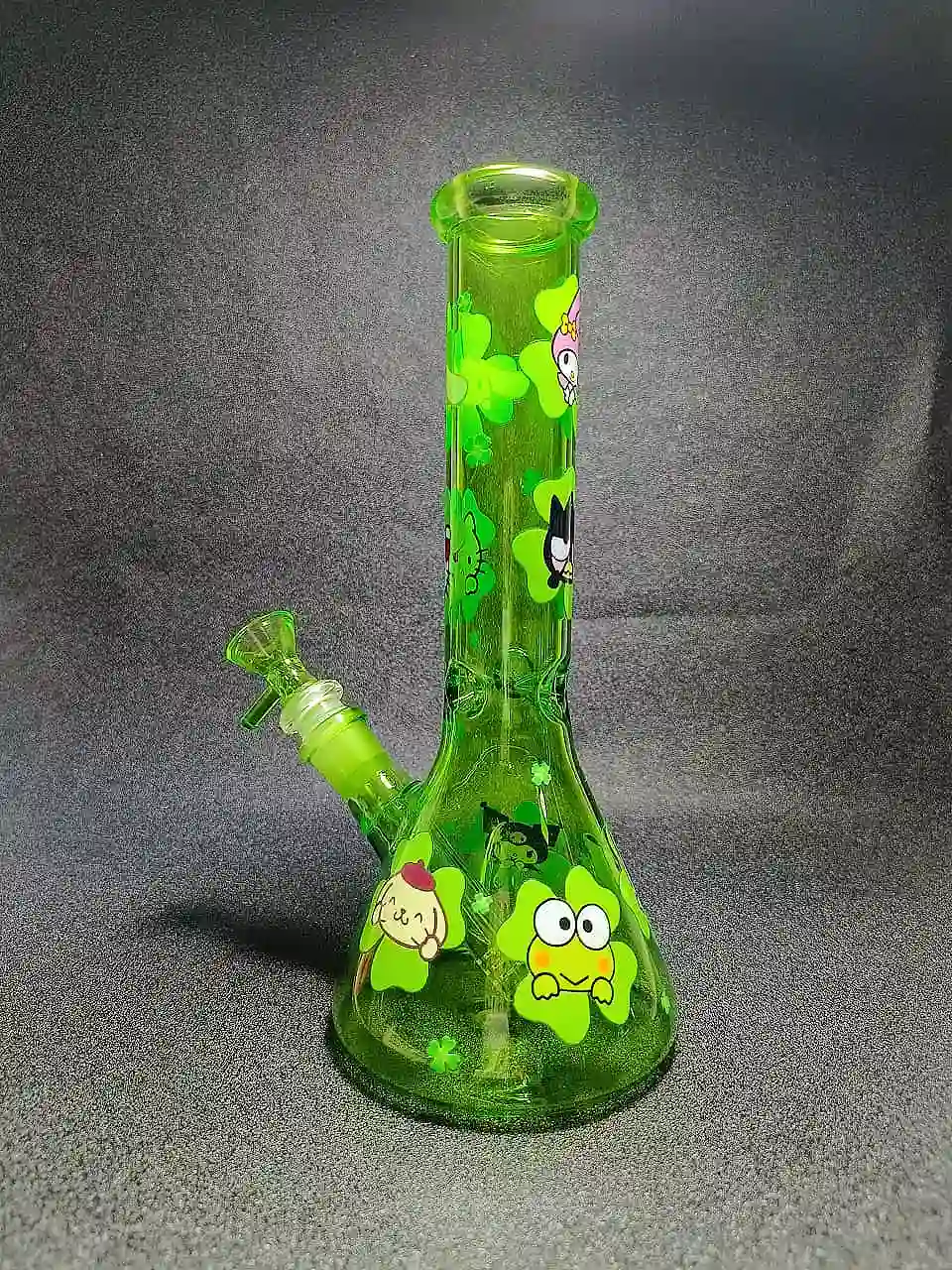 10" Sanrio Lucky Clover Green Glass Beaker Bong