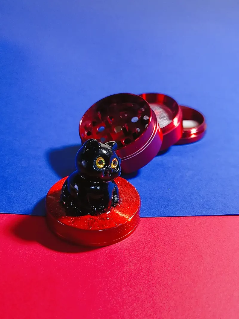 Sleek Black Cat Mini Metal Grinder