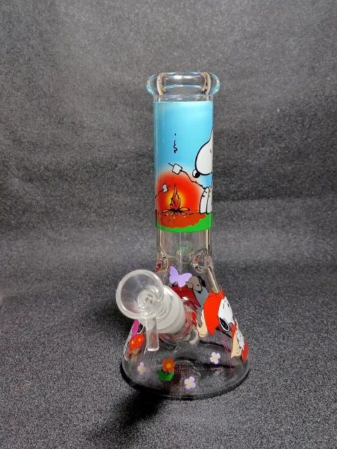 Snoopy Red Doghouse Campfire Glass Beaker Bong