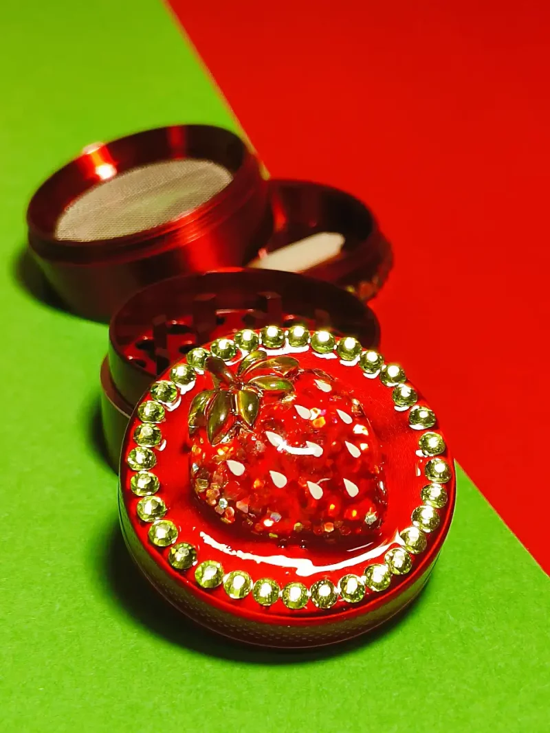 Sparkling Strawberry Mini Metal Grinder