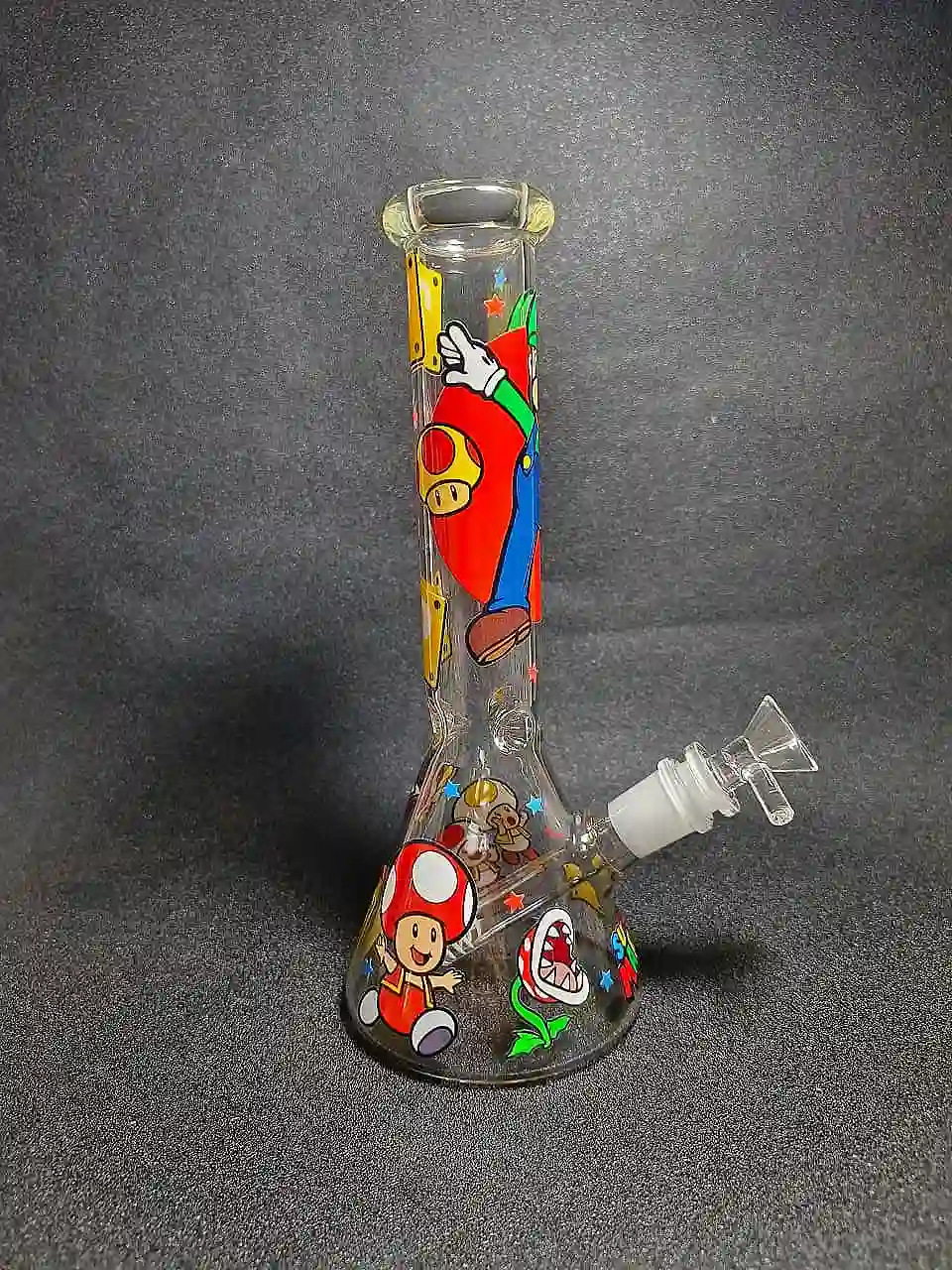 Super Mario Luigi Beaker Glass Bong