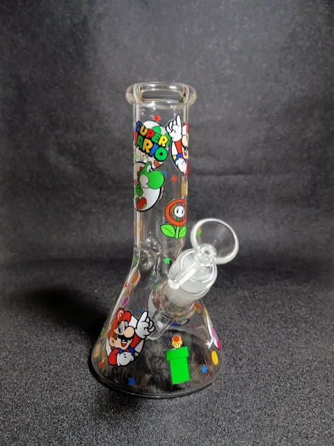 Super Mario Nintendo Mushroom Kingdom Beaker Glass Bong