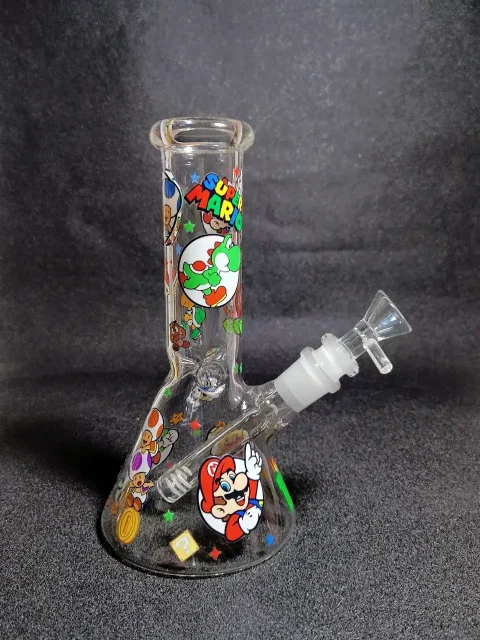 Super Mario Nintendo Mushroom Kingdom Beaker Glass Bong Super Mario Nintendo Mushroom Kingdom Beaker Glass Bong