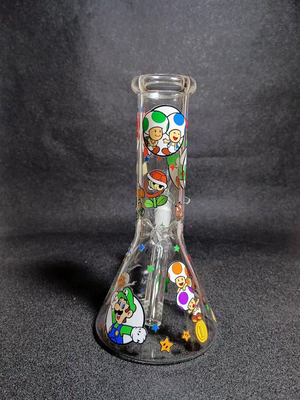 Super Mario Nintendo Mushroom Kingdom Beaker Glass Bong