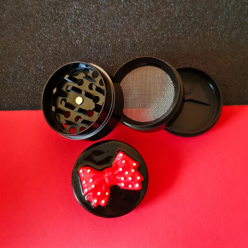 Sweet Polka Dot Bow Grinder - Chic & Compact