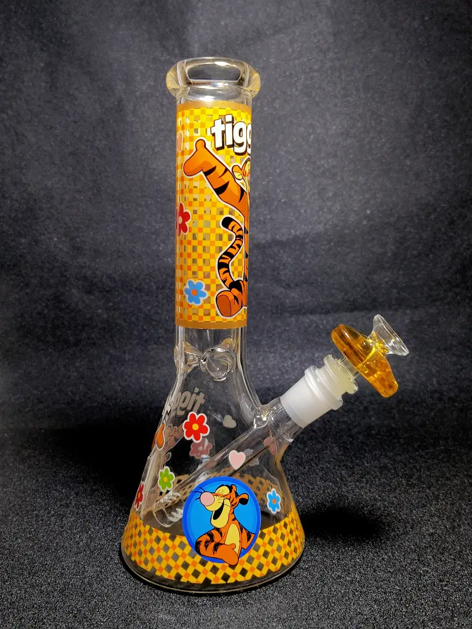 Tigger Disney Checkered Retro Flower Beaker Glass Bong