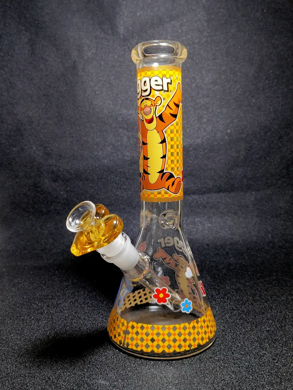 Tigger Disney Checkered Retro Flower Beaker Glass Bong