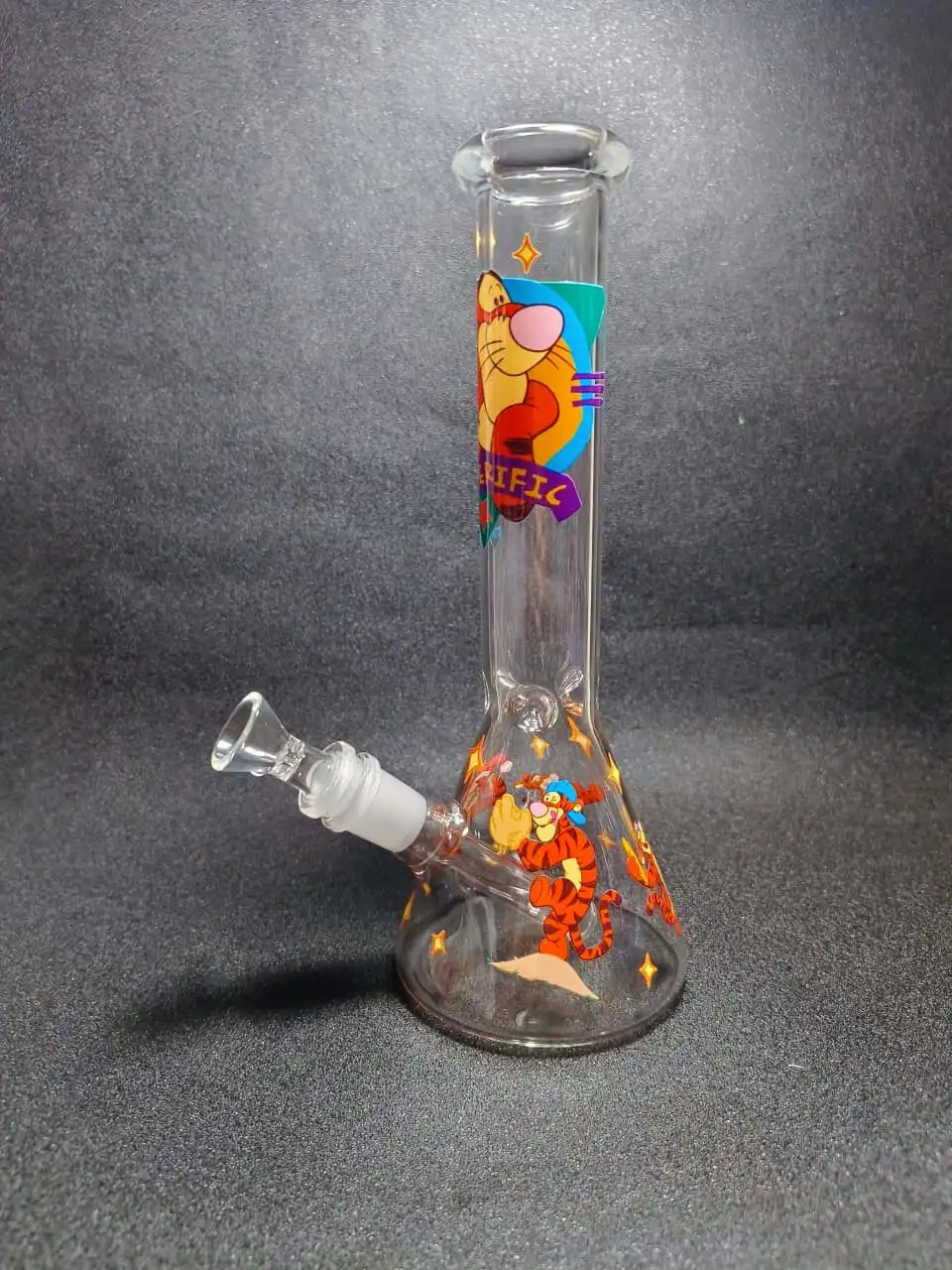 10" Tigger Hundred Acre Stars Beaker Glass Bong