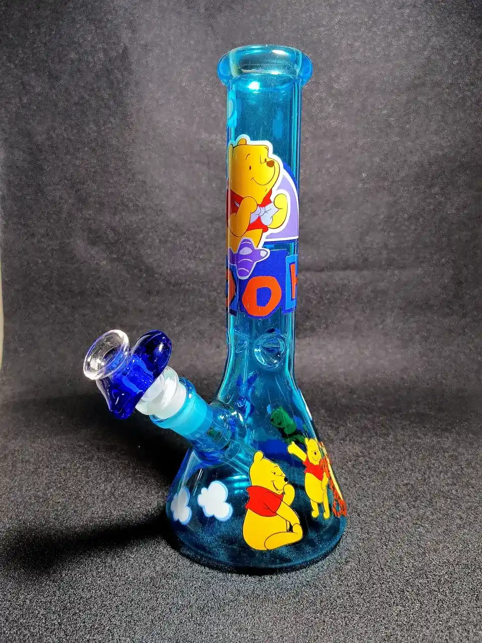 10" Winnie the Pooh Disney Blue Sky Hundred Acre Wood Beaker Glass Bong
