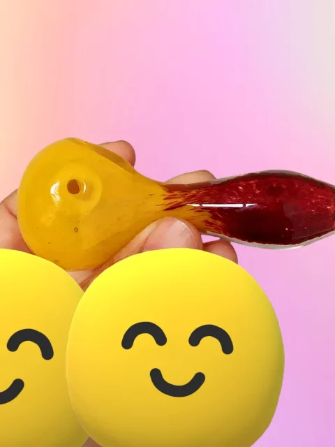 4" Yellow-to-gem-red Gradient Glass Spoon Pipe