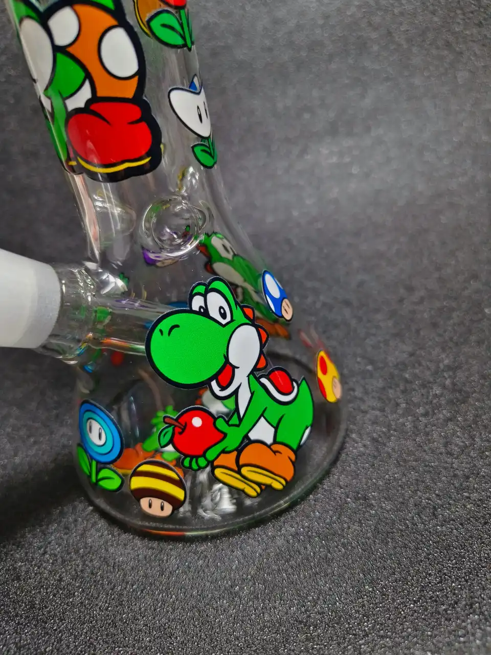 Yoshi Super Mario Adventure Beaker Glass Bong